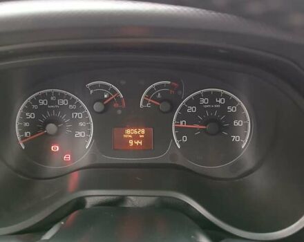 Черный Фиат Добло, объемом двигателя 1.37 л и пробегом 180 тыс. км за 6700 $, фото 11 на Automoto.ua