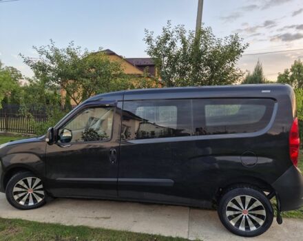 Черный Фиат Добло, объемом двигателя 1.6 л и пробегом 330 тыс. км за 6900 $, фото 4 на Automoto.ua