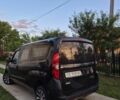 Черный Фиат Добло, объемом двигателя 1.6 л и пробегом 330 тыс. км за 6900 $, фото 2 на Automoto.ua