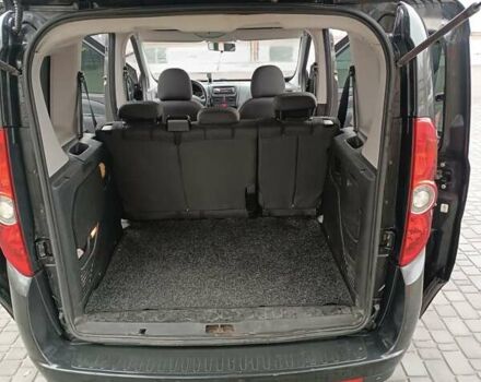 Черный Фиат Добло, объемом двигателя 1.37 л и пробегом 180 тыс. км за 6700 $, фото 10 на Automoto.ua