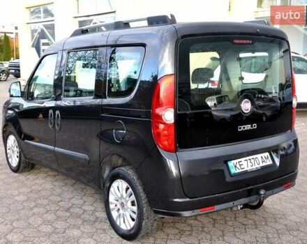 Черный Фиат Добло, объемом двигателя 1.6 л и пробегом 240 тыс. км за 7200 $, фото 12 на Automoto.ua