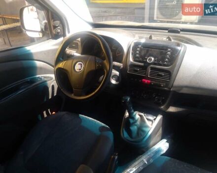 Черный Фиат Добло, объемом двигателя 1.2 л и пробегом 164 тыс. км за 8200 $, фото 9 на Automoto.ua