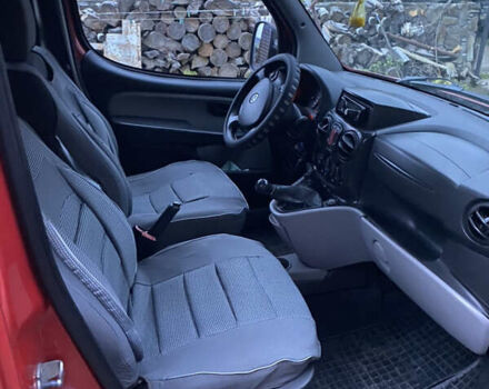 Чорний Фіат Добло, об'ємом двигуна 1.9 л та пробігом 269 тис. км за 7082 $, фото 3 на Automoto.ua