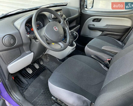 Фиолетовый Фиат Добло, объемом двигателя 1.3 л и пробегом 145 тыс. км за 5250 $, фото 18 на Automoto.ua