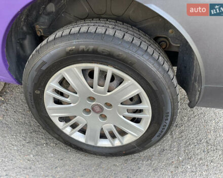 Фиолетовый Фиат Добло, объемом двигателя 1.3 л и пробегом 145 тыс. км за 5250 $, фото 15 на Automoto.ua