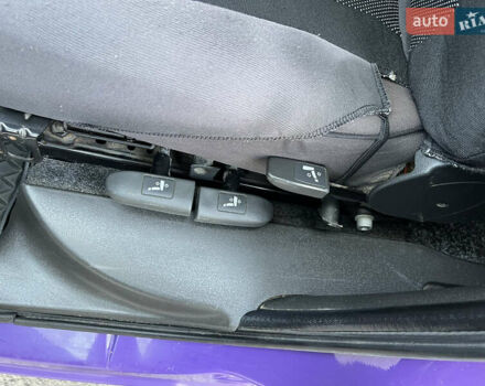 Фиолетовый Фиат Добло, объемом двигателя 1.3 л и пробегом 145 тыс. км за 5250 $, фото 19 на Automoto.ua