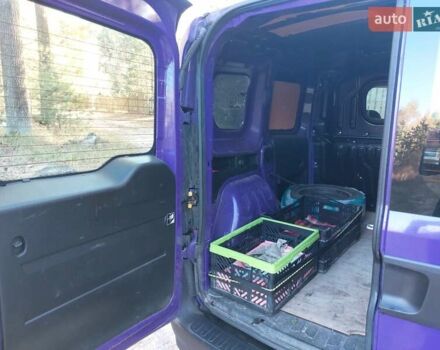 Фіолетовий Фіат Добло, об'ємом двигуна 1.25 л та пробігом 280 тис. км за 5099 $, фото 18 на Automoto.ua