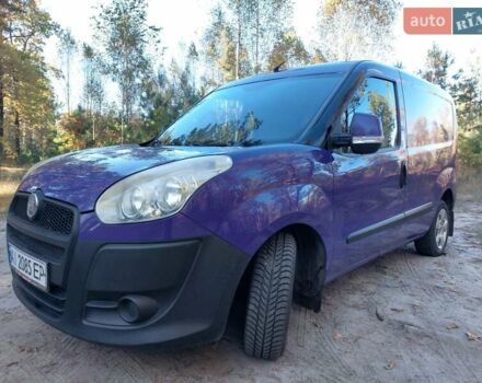 Фіолетовий Фіат Добло, об'ємом двигуна 1.25 л та пробігом 280 тис. км за 5099 $, фото 4 на Automoto.ua