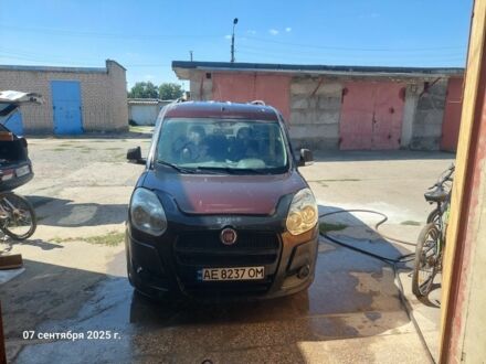Фиолетовый Фиат Добло, объемом двигателя 0 л и пробегом 288 тыс. км за 3300 $, фото 1 на Automoto.ua