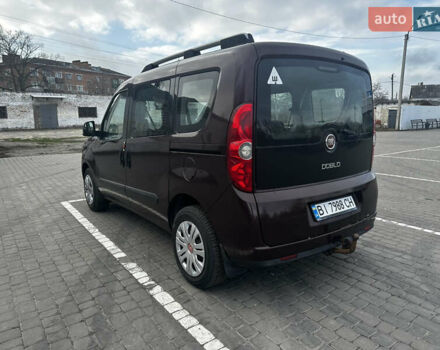 Коричневый Фиат Добло, объемом двигателя 1.4 л и пробегом 133 тыс. км за 7199 $, фото 7 на Automoto.ua