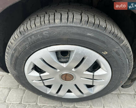 Коричневый Фиат Добло, объемом двигателя 1.4 л и пробегом 133 тыс. км за 7199 $, фото 10 на Automoto.ua