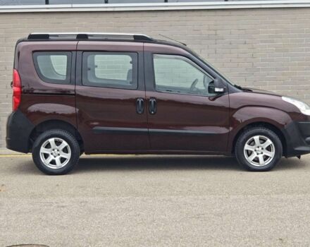 Коричневый Фиат Добло, объемом двигателя 1.6 л и пробегом 119 тыс. км за 6100 $, фото 3 на Automoto.ua