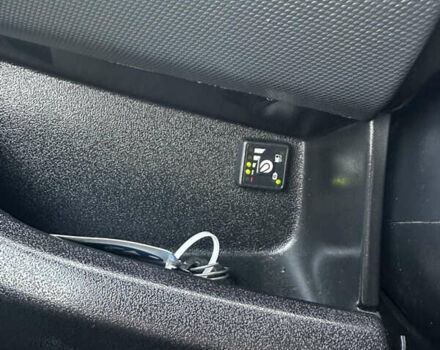 Коричневый Фиат Добло, объемом двигателя 1.4 л и пробегом 133 тыс. км за 7199 $, фото 25 на Automoto.ua