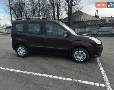 Коричневый Фиат Добло, объемом двигателя 1.4 л и пробегом 133 тыс. км за 7199 $, фото 3 на Automoto.ua