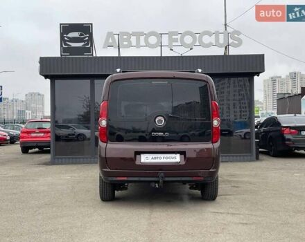 Коричневий Фіат Добло, об'ємом двигуна 1.37 л та пробігом 163 тис. км за 6690 $, фото 5 на Automoto.ua