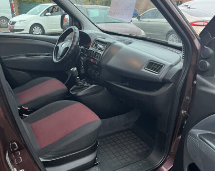 Коричневий Фіат Добло, об'ємом двигуна 1.37 л та пробігом 195 тис. км за 6600 $, фото 8 на Automoto.ua