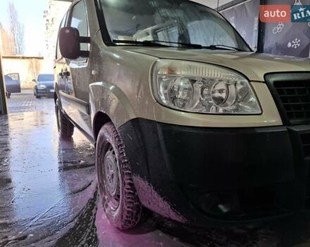 Коричневый Фиат Добло, объемом двигателя 1.4 л и пробегом 185 тыс. км за 7500 $, фото 1 на Automoto.ua