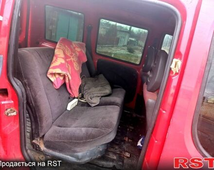 Червоний Фіат Добло, об'ємом двигуна 1.9 л та пробігом 300 тис. км за 2750 $, фото 1 на Automoto.ua