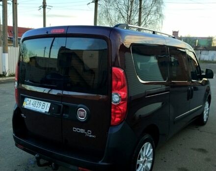 Червоний Фіат Добло, об'ємом двигуна 1.6 л та пробігом 104 тис. км за 8200 $, фото 2 на Automoto.ua