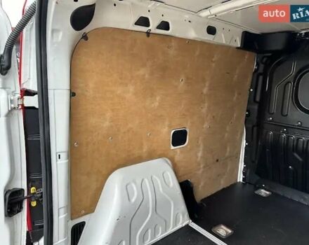 Красный Фиат Добло, объемом двигателя 1.25 л и пробегом 207 тыс. км за 7200 $, фото 19 на Automoto.ua