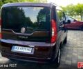 Красный Фиат Добло, объемом двигателя 1.4 л и пробегом 75 тыс. км за 11900 $, фото 2 на Automoto.ua