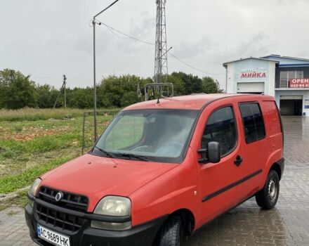 Красный Фиат Добло, объемом двигателя 1.2 л и пробегом 325 тыс. км за 2500 $, фото 1 на Automoto.ua