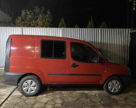 Красный Фиат Добло, объемом двигателя 1.2 л и пробегом 325 тыс. км за 2500 $, фото 2 на Automoto.ua