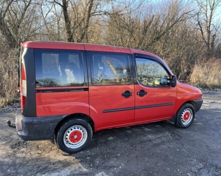 Красный Фиат Добло, объемом двигателя 1.9 л и пробегом 215 тыс. км за 2150 $, фото 1 на Automoto.ua