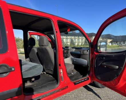 Красный Фиат Добло, объемом двигателя 0 л и пробегом 275 тыс. км за 3900 $, фото 10 на Automoto.ua