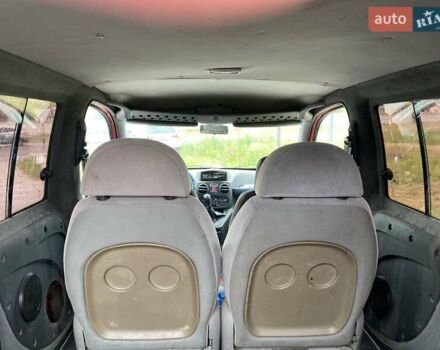 Красный Фиат Добло, объемом двигателя 1.2 л и пробегом 325 тыс. км за 2500 $, фото 7 на Automoto.ua