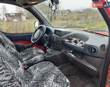 Красный Фиат Добло, объемом двигателя 1.91 л и пробегом 300 тыс. км за 3100 $, фото 3 на Automoto.ua