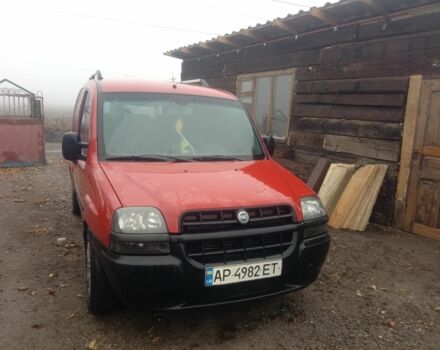 Красный Фиат Добло, объемом двигателя 1 л и пробегом 200 тыс. км за 1894 $, фото 1 на Automoto.ua