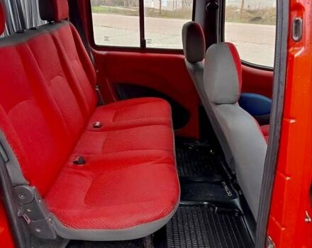 Красный Фиат Добло, объемом двигателя 1.91 л и пробегом 315 тыс. км за 3350 $, фото 8 на Automoto.ua