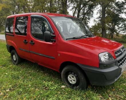 Фіат Добло 2002 у Андрушевке на Automoto.ua Червоний Фіат Добло, об'ємом двигуна 1.9 л та пробігом 300 тис. км за 3300 $, фото 1 на Automoto.ua