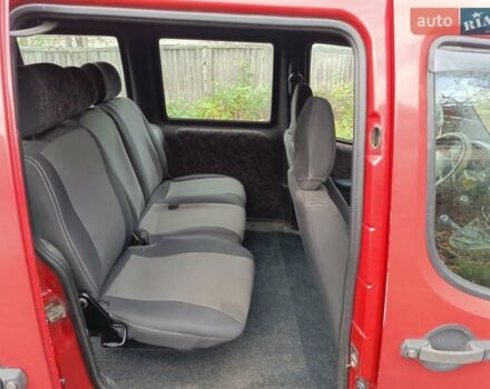 Красный Фиат Добло, объемом двигателя 1.91 л и пробегом 330 тыс. км за 3800 $, фото 4 на Automoto.ua