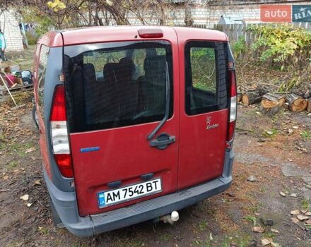 Красный Фиат Добло, объемом двигателя 1.91 л и пробегом 330 тыс. км за 3800 $, фото 5 на Automoto.ua