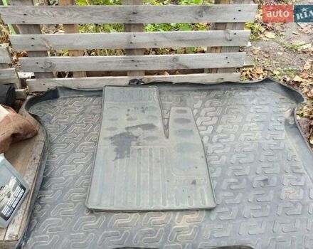 Красный Фиат Добло, объемом двигателя 1.91 л и пробегом 330 тыс. км за 3800 $, фото 18 на Automoto.ua