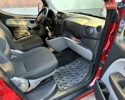 Красный Фиат Добло, объемом двигателя 1.9 л и пробегом 189 тыс. км за 5600 $, фото 34 на Automoto.ua