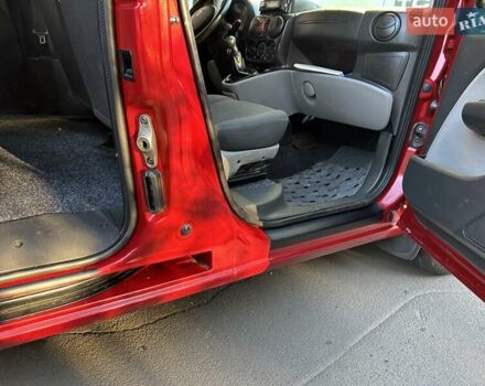 Красный Фиат Добло, объемом двигателя 1.9 л и пробегом 189 тыс. км за 5600 $, фото 30 на Automoto.ua