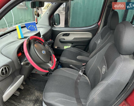 Красный Фиат Добло, объемом двигателя 1.3 л и пробегом 280 тыс. км за 5200 $, фото 9 на Automoto.ua