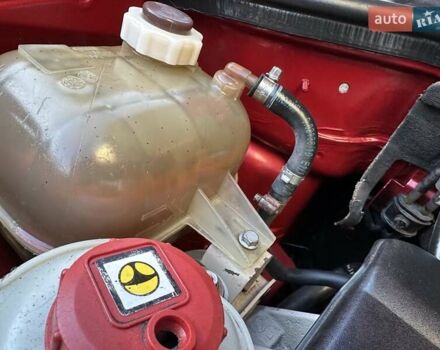 Красный Фиат Добло, объемом двигателя 1.9 л и пробегом 189 тыс. км за 5600 $, фото 17 на Automoto.ua