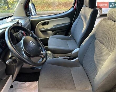 Красный Фиат Добло, объемом двигателя 1.9 л и пробегом 189 тыс. км за 5600 $, фото 22 на Automoto.ua