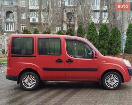 Красный Фиат Добло, объемом двигателя 1.3 л и пробегом 299 тыс. км за 6000 $, фото 10 на Automoto.ua