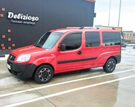 Красный Фиат Добло, объемом двигателя 1.9 л и пробегом 327 тыс. км за 4950 $, фото 1 на Automoto.ua