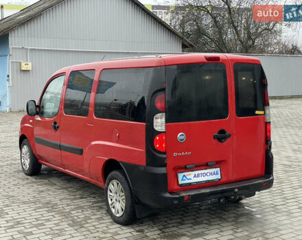 Красный Фиат Добло, объемом двигателя 1.4 л и пробегом 271 тыс. км за 3800 $, фото 6 на Automoto.ua