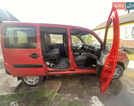 Красный Фиат Добло, объемом двигателя 1.2 л и пробегом 350 тыс. км за 3500 $, фото 8 на Automoto.ua