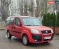 Красный Фиат Добло, объемом двигателя 1.3 л и пробегом 299 тыс. км за 6000 $, фото 1 на Automoto.ua