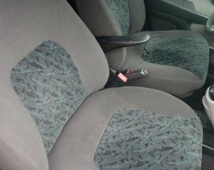 Красный Фиат Добло, объемом двигателя 1.9 л и пробегом 327 тыс. км за 4950 $, фото 17 на Automoto.ua