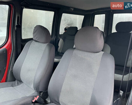 Красный Фиат Добло, объемом двигателя 1.4 л и пробегом 271 тыс. км за 3800 $, фото 9 на Automoto.ua