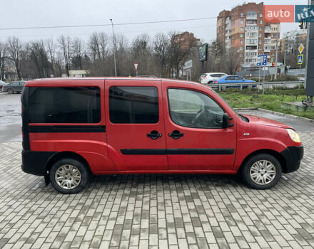 Красный Фиат Добло, объемом двигателя 1.4 л и пробегом 271 тыс. км за 3800 $, фото 3 на Automoto.ua